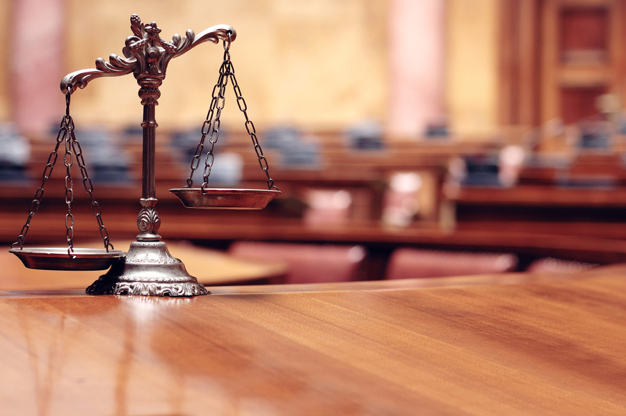 解析深圳刑事案件的律師收費指南