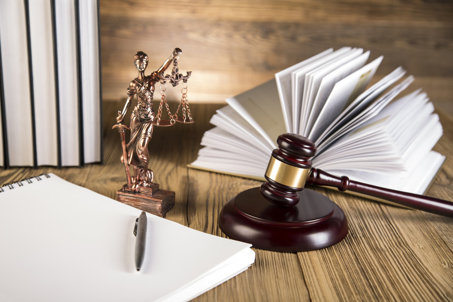 深圳律師事務所解析：買房被騙，中介如何賠償？